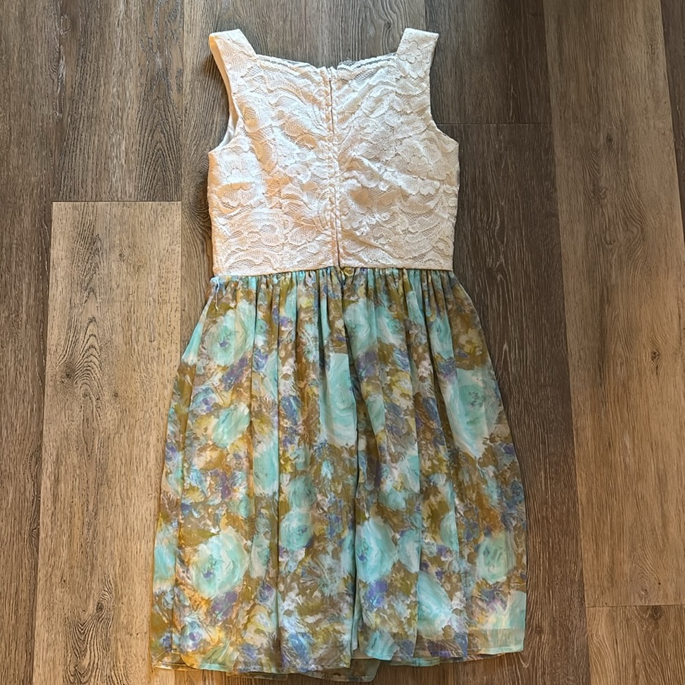 Maurice A Line Lace and Floral Dress - Picture 3 of 3